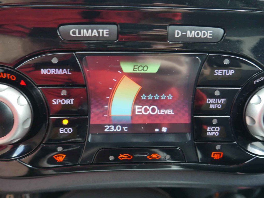 Nissan Juke 1.6i 