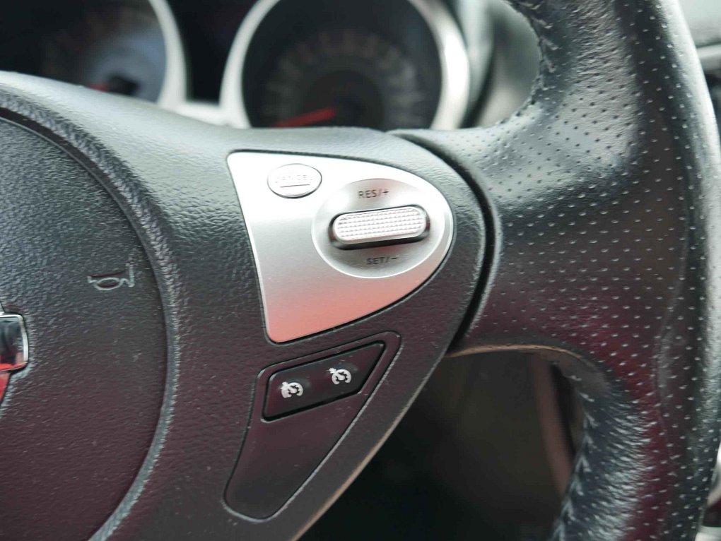 Nissan Juke 1.6i 