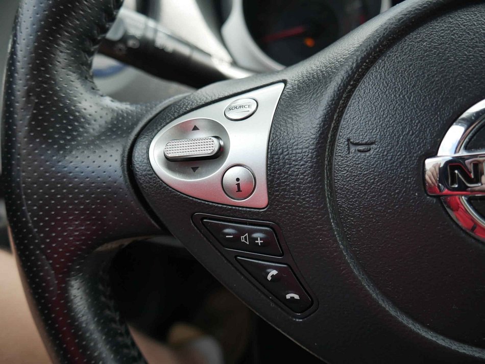 Nissan Juke 1.6i 