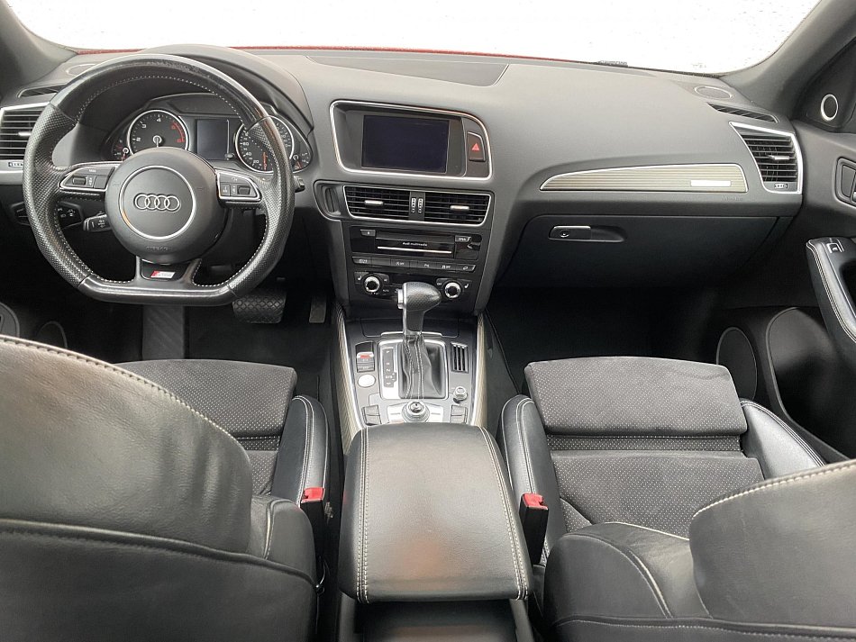 Audi Q5 3.0 TDi  Quattro