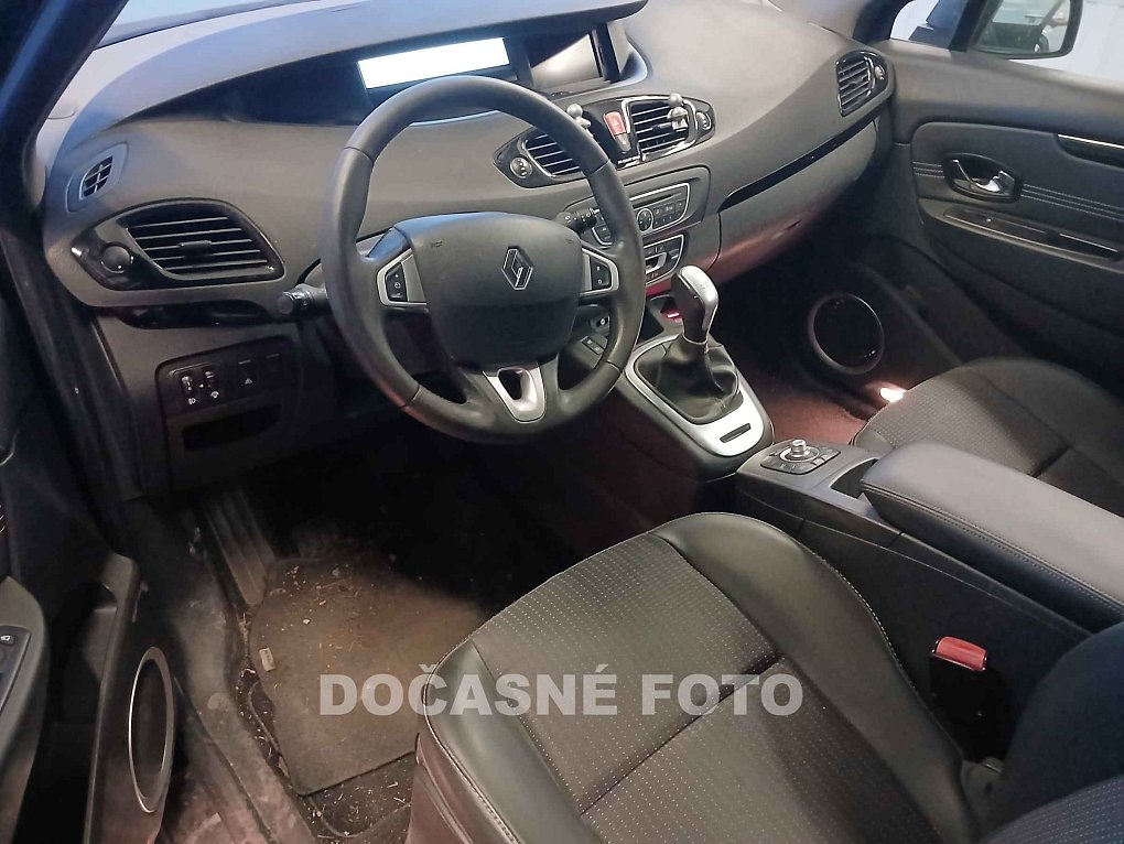 Renault Scénic 2.0i 