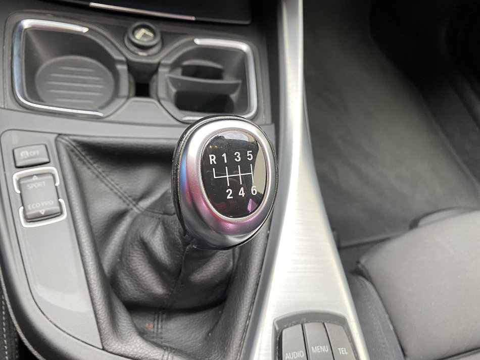 BMW Řada 1 1.6 Sport 118 i