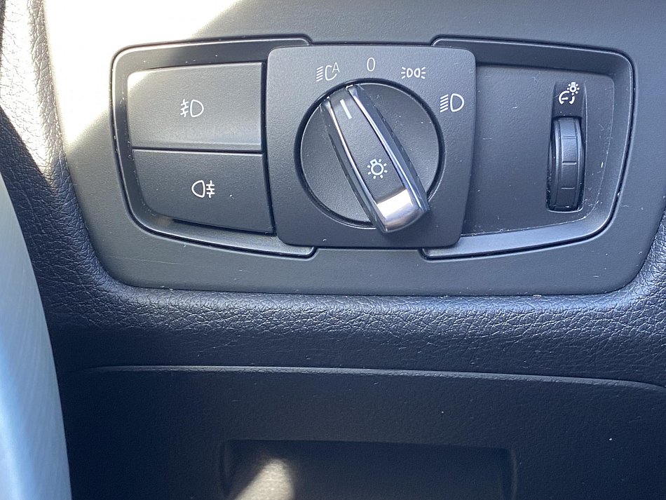 BMW Řada 3 2.0 D  320D