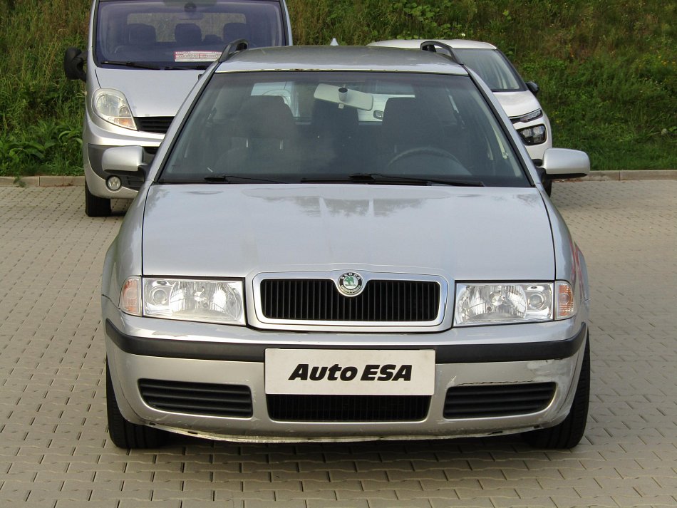 Škoda Octavia 1.6i Tour