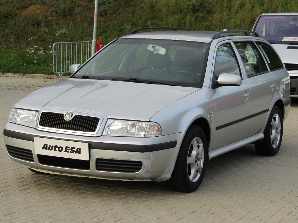 Škoda Octavia 1.6i Tour