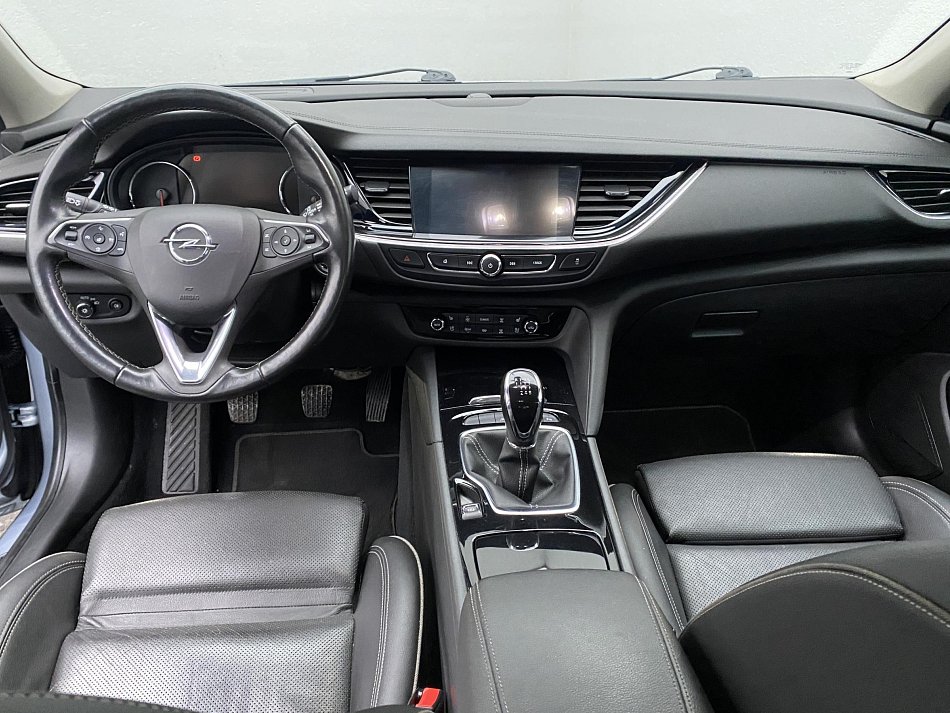 Opel Insignia 2.0CDTI  GRAND SPORT
