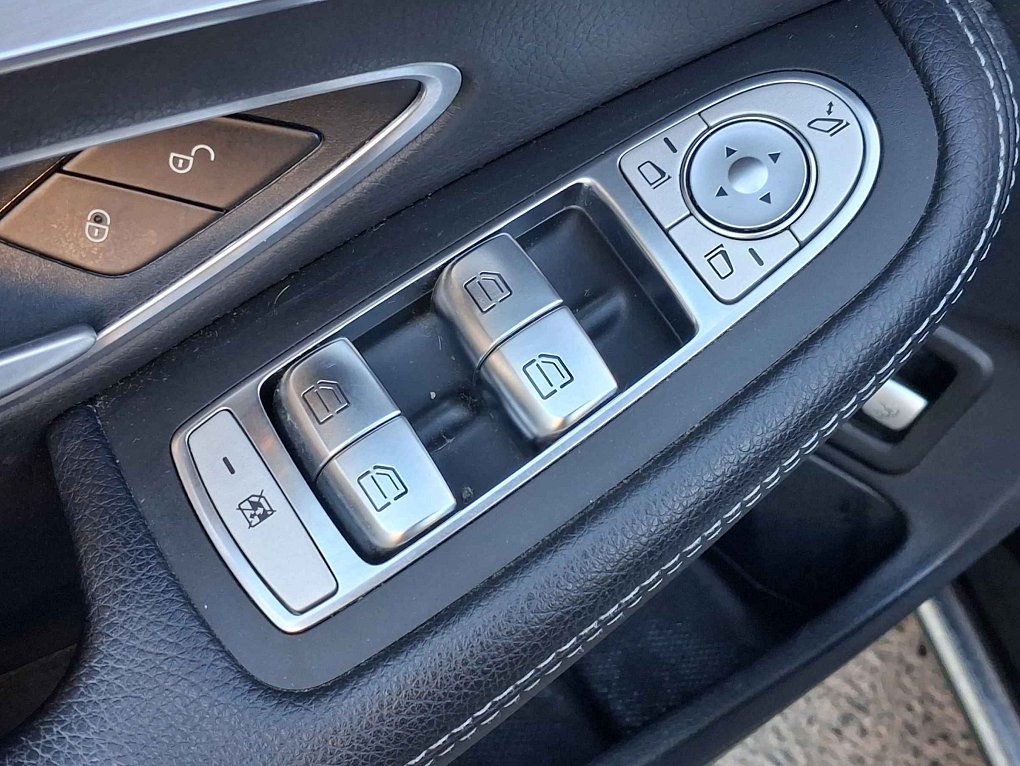 Mercedes-Benz Třída C 2.0CDi Avantgarde C220