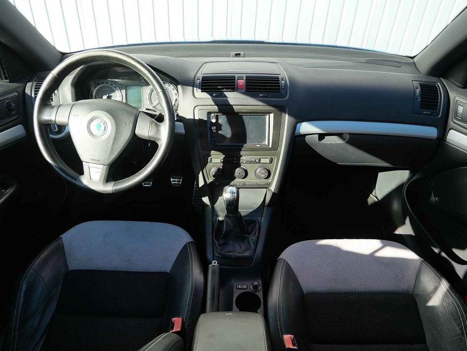 Škoda Octavia II 2.0 FSi RS