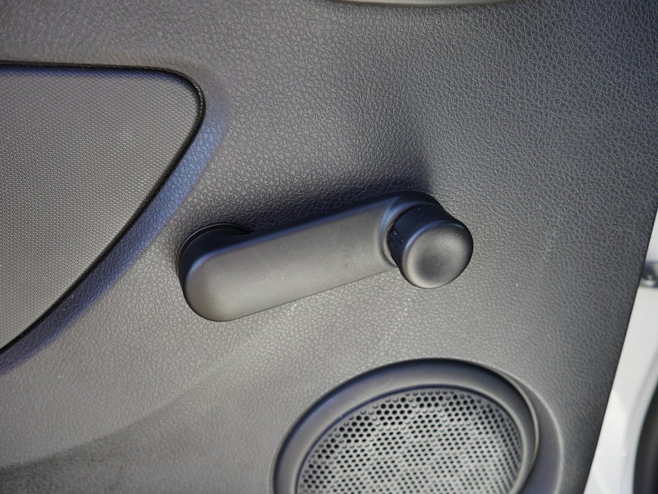 Dacia Logan 1.2i Arctica