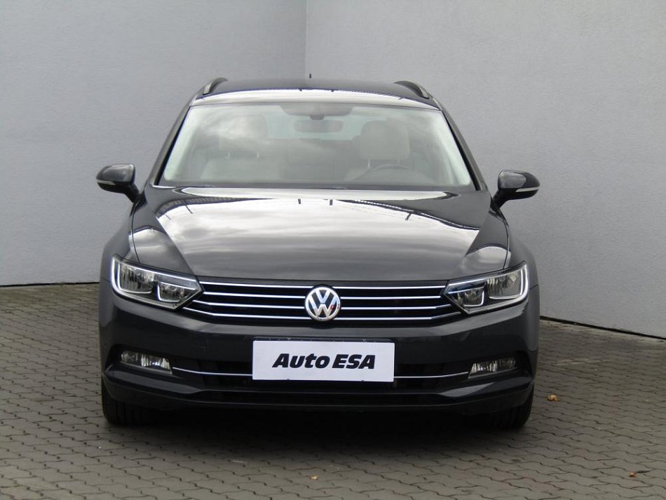 Volkswagen Passat 2.0 TSI R-Line
