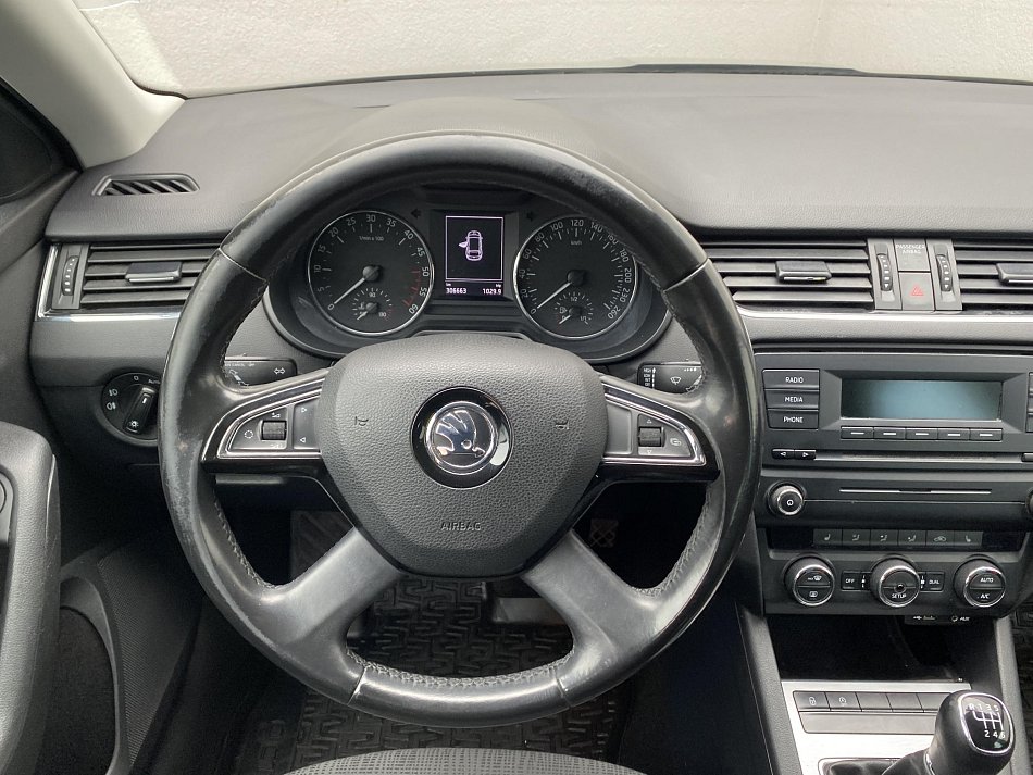 Škoda Octavia III 2.0TDi Elegance