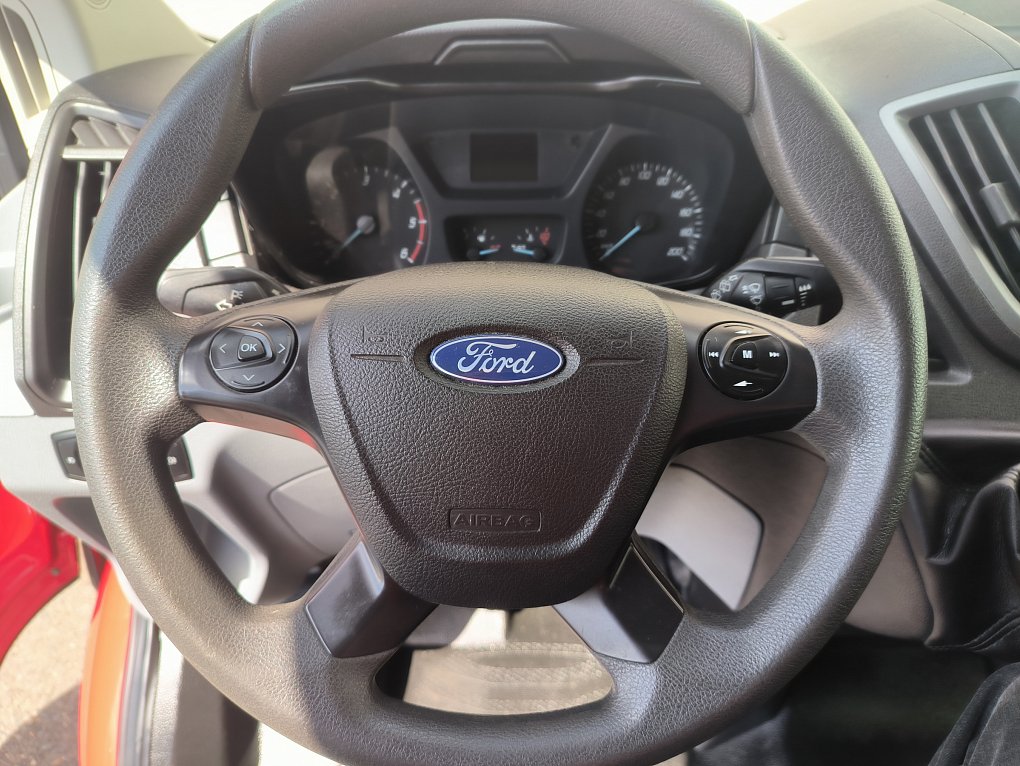 Ford Transit 2.2TDCi  L2H2 9míst