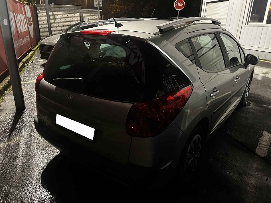 Peugeot 207 1.4I 