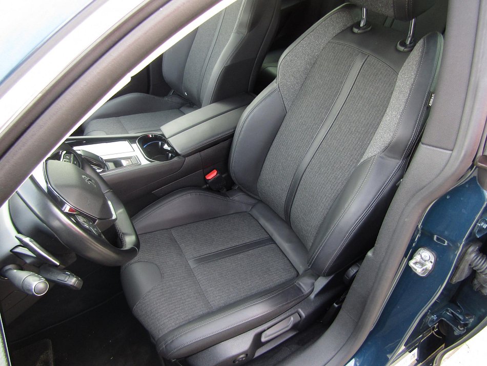 Peugeot 508 2.0Blue HDi Allure