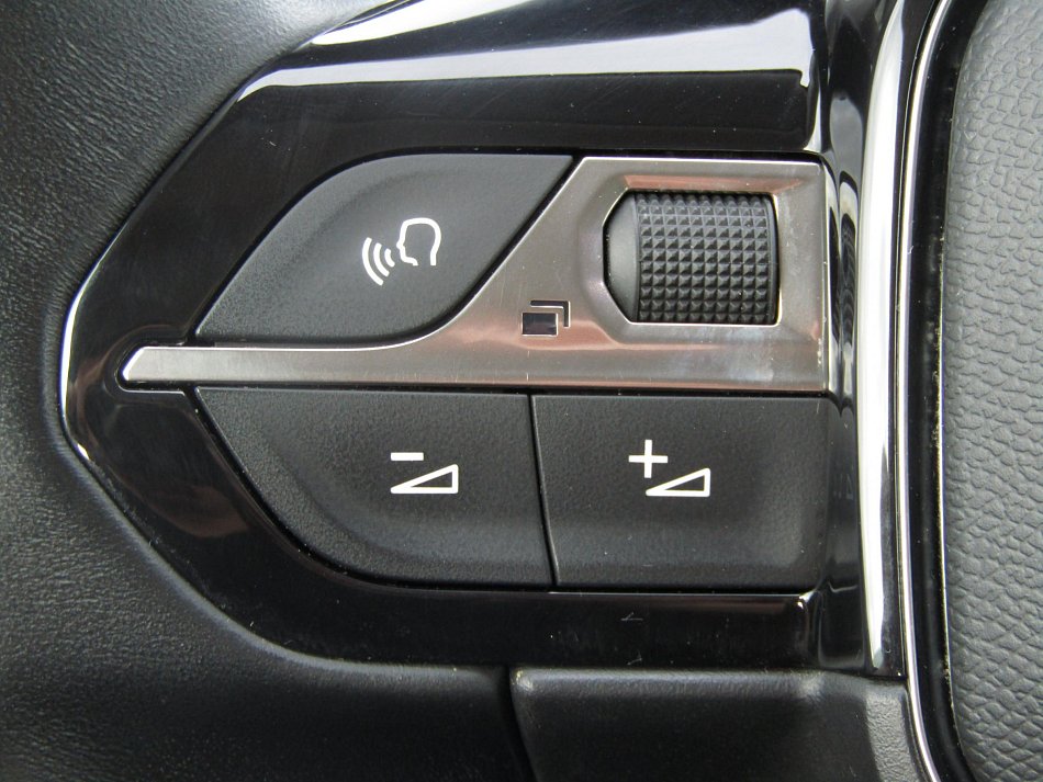 Peugeot 508 2.0Blue HDi Allure