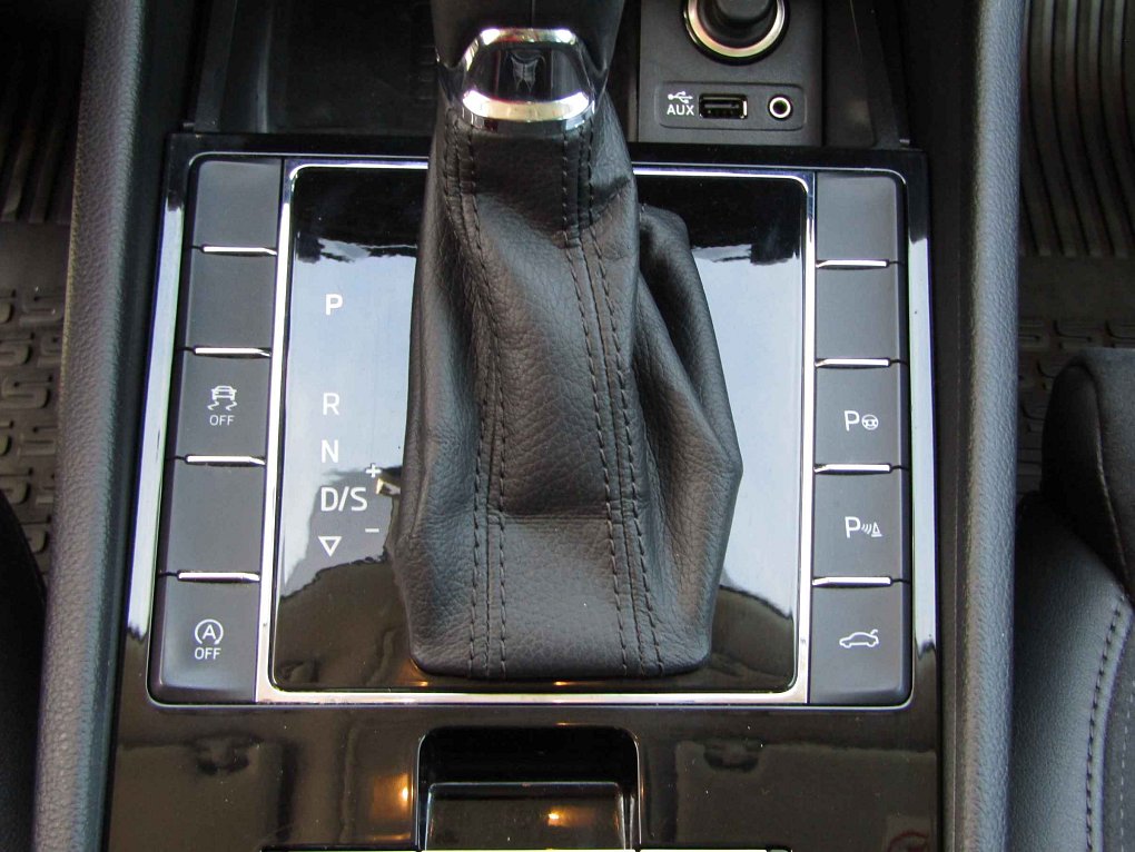 Škoda Superb III 2.0 TDi Style