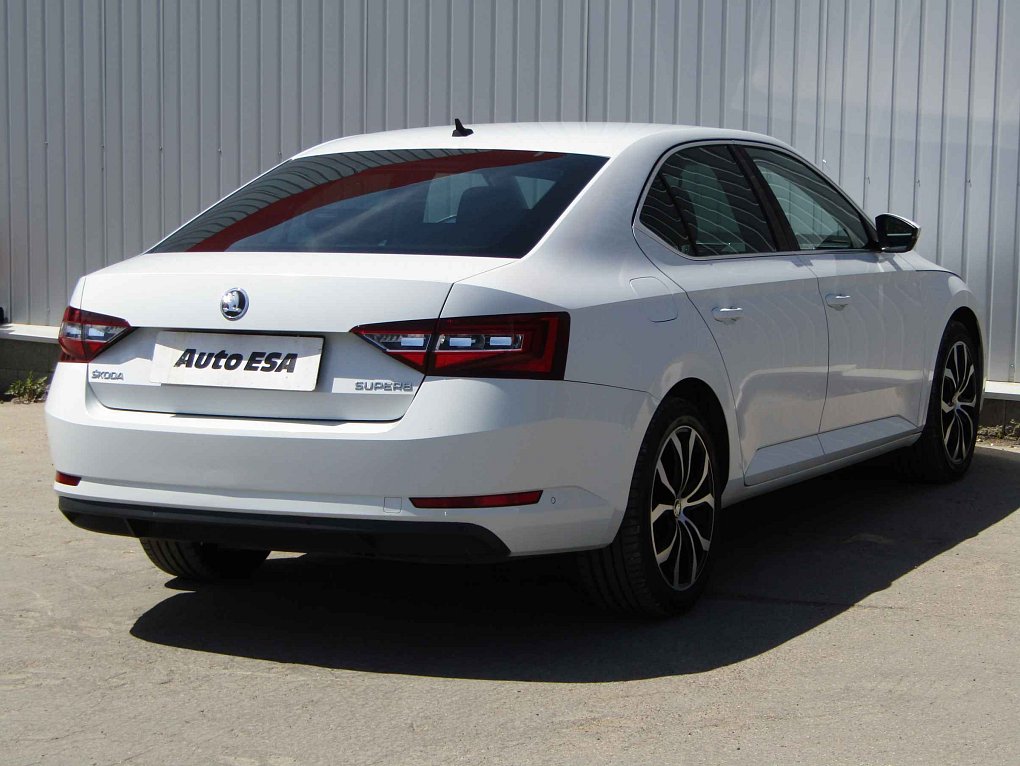 Škoda Superb III 2.0 TDi Style