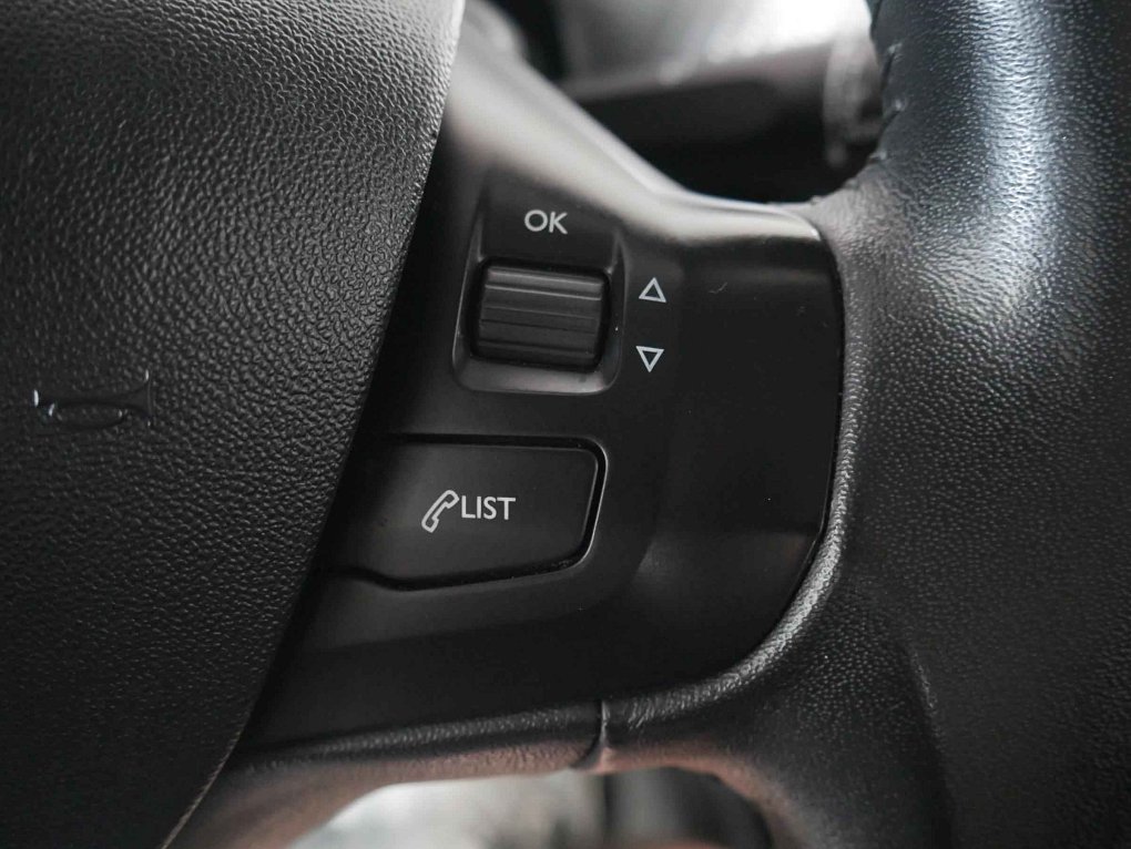Peugeot 2008 1.6 HDI 