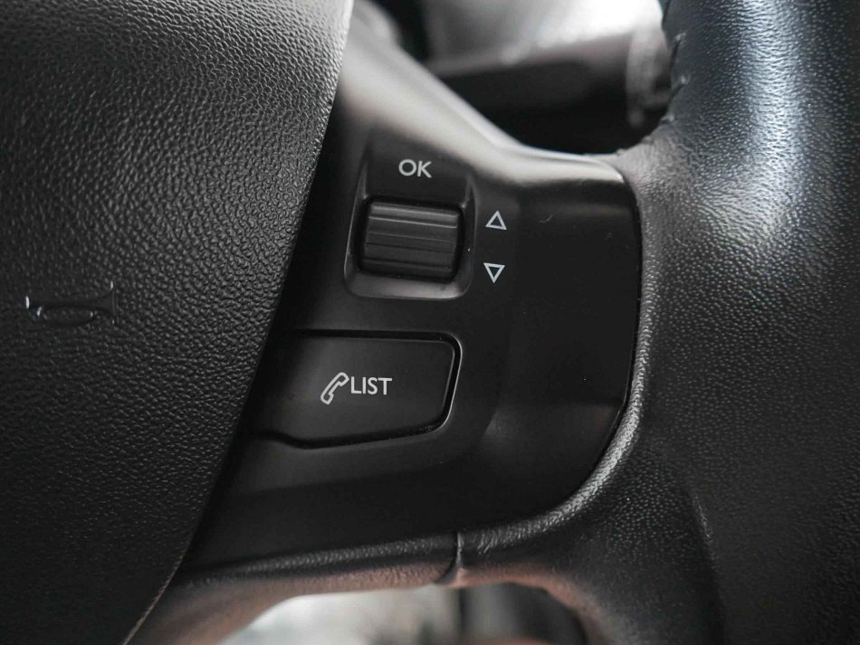 Peugeot 2008 1.6 HDI 