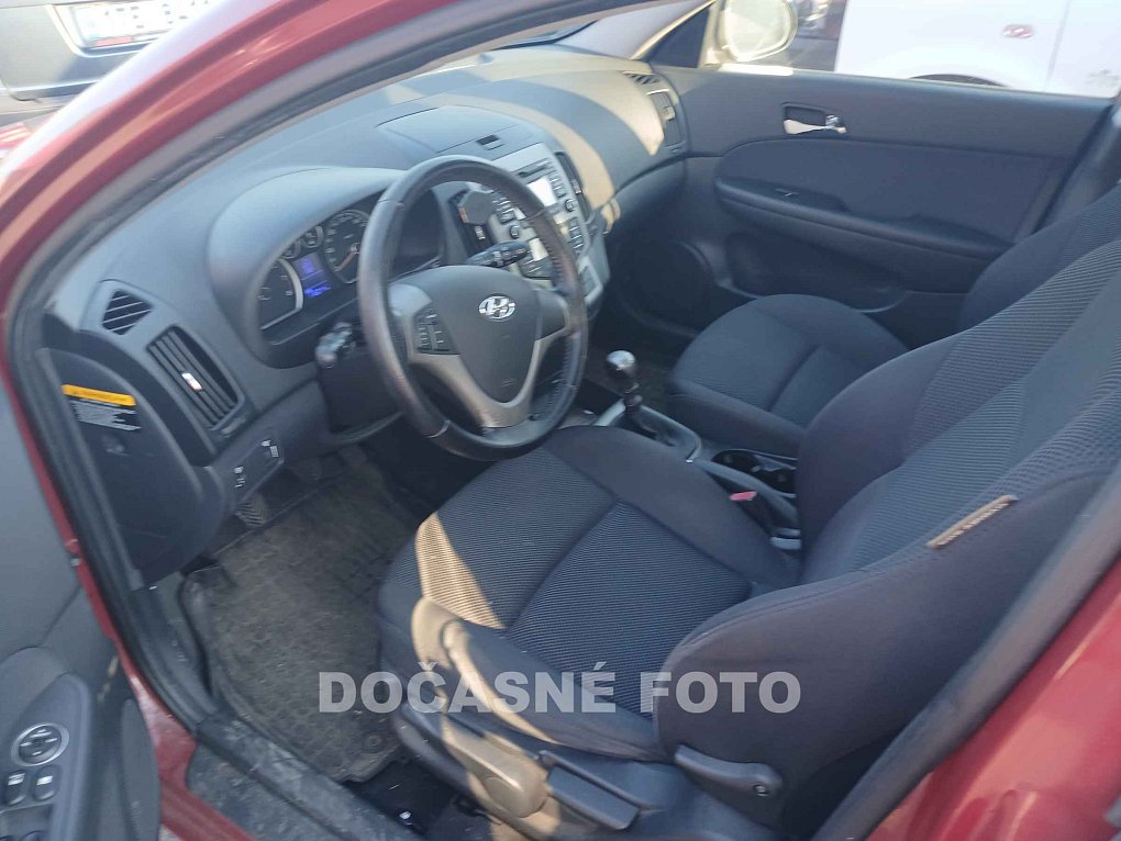 Hyundai I30 1.6 16V 