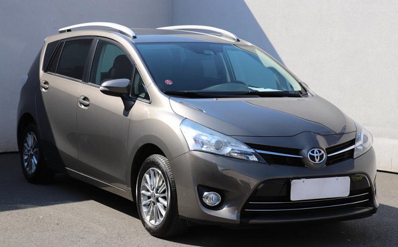 Toyota Verso 1.8 Edition