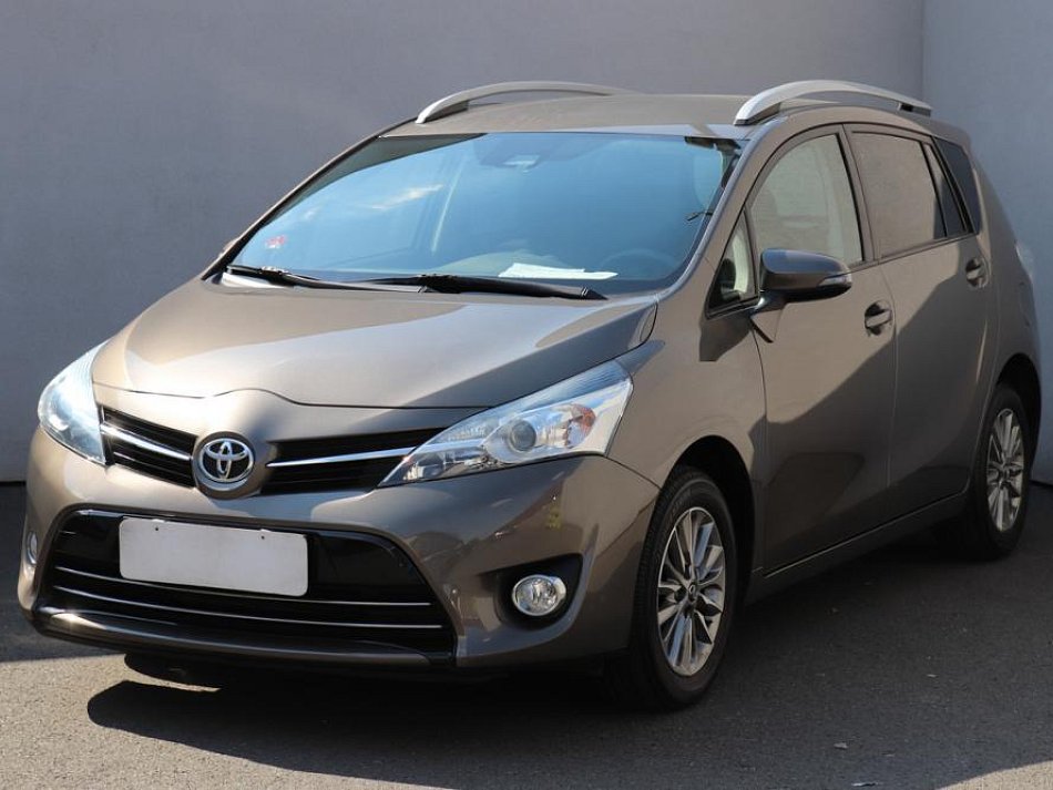 Toyota Verso 1.8 Edition