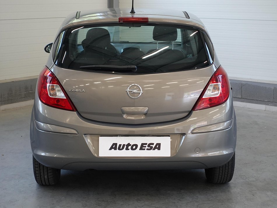 Opel Corsa 1.2i 