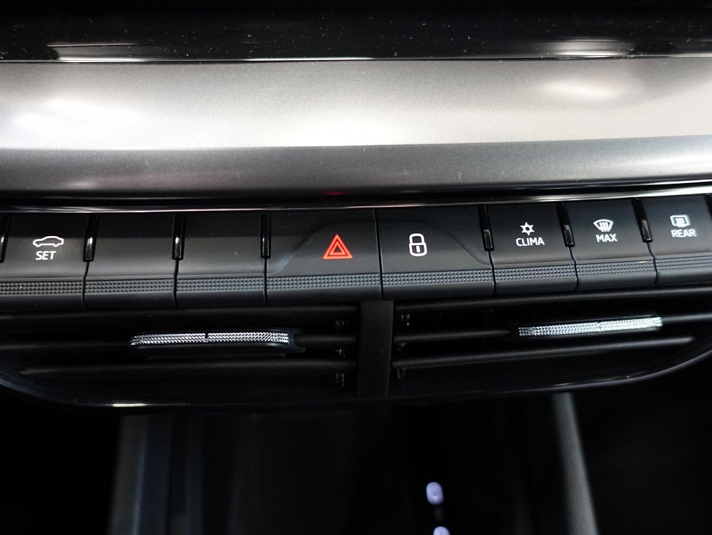 Škoda Octavia IV 2.0 TDi 