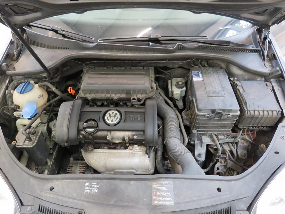 Volkswagen Golf 1.4 16V 