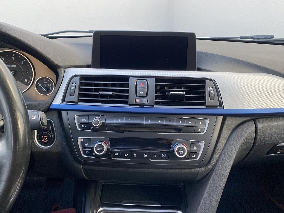 BMW Řada 3 2.0D  320d xDrive