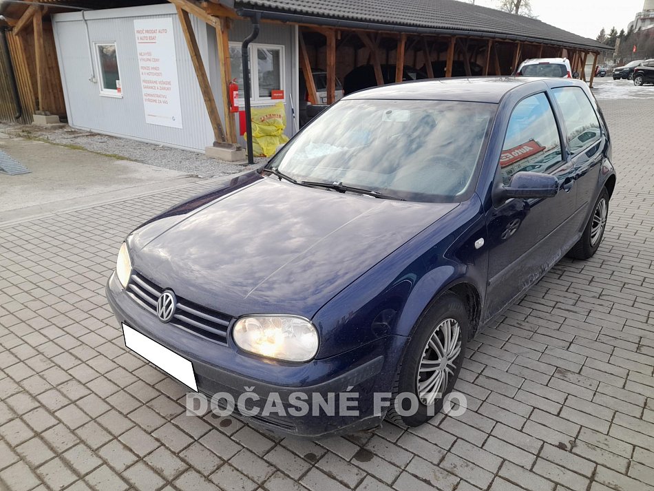 Volkswagen Golf 1.4i 
