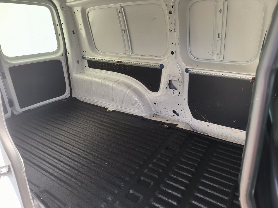 Volkswagen Caddy 1.6TDi  MAXi
