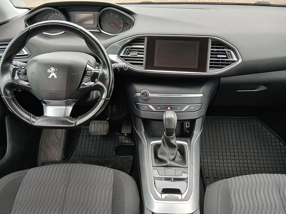 Peugeot 308 2.0 HDi 