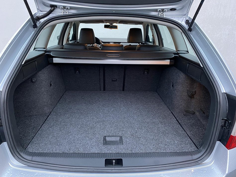 Škoda Octavia III 1.8 TSi Elegance