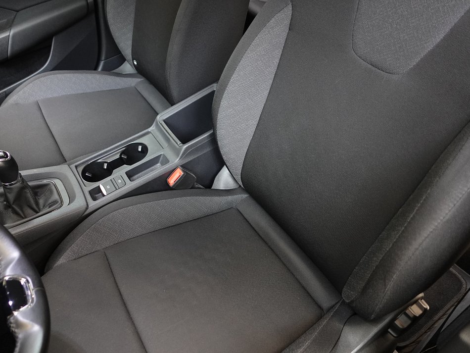 Škoda Octavia IV 2.0 TDi 