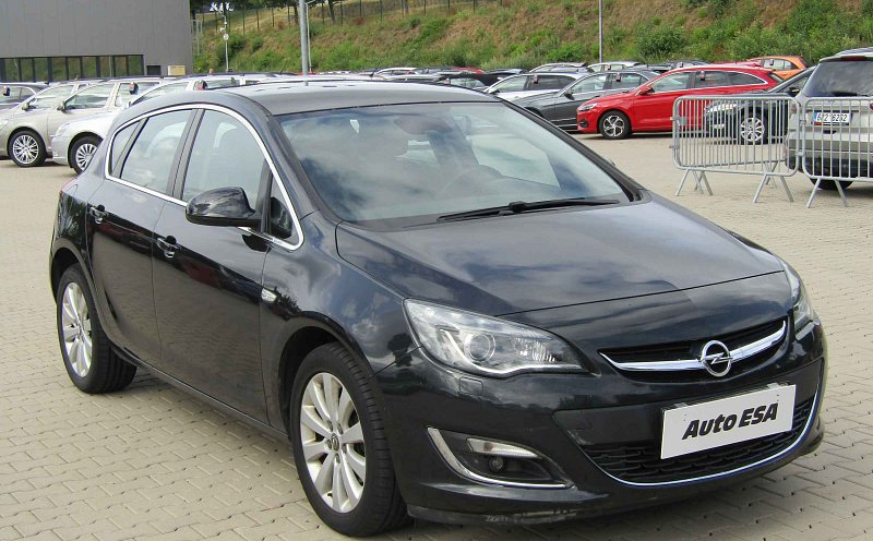 Opel Astra 2.0 CDTi 