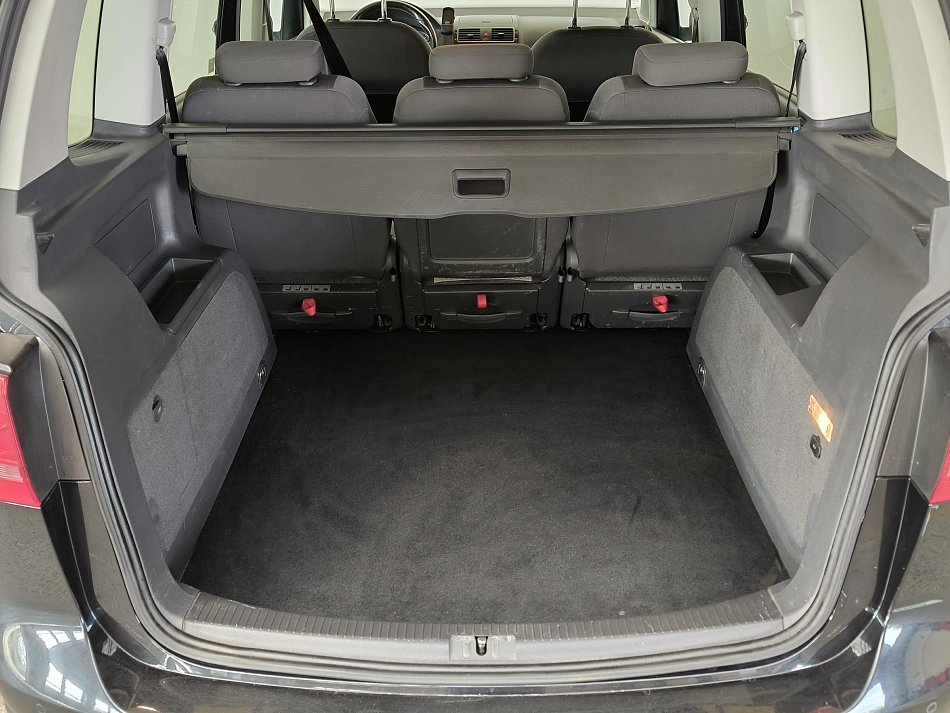 Volkswagen Touran 2.0TDI 