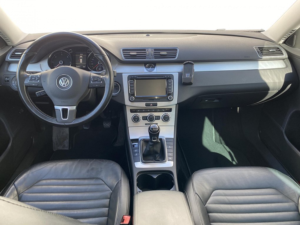 Volkswagen Passat 2.0 TDi Highline