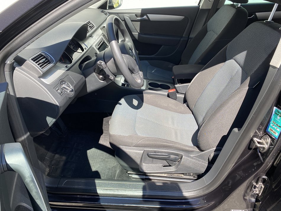 Volkswagen Passat 1.6 TDi 