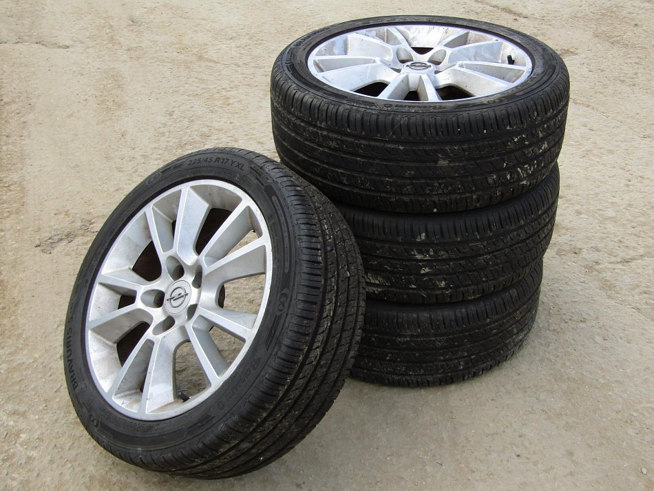 Opel Vectra 1.8 i 