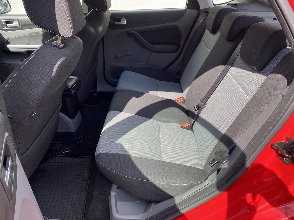 Ford Focus 1.6 16V Trend