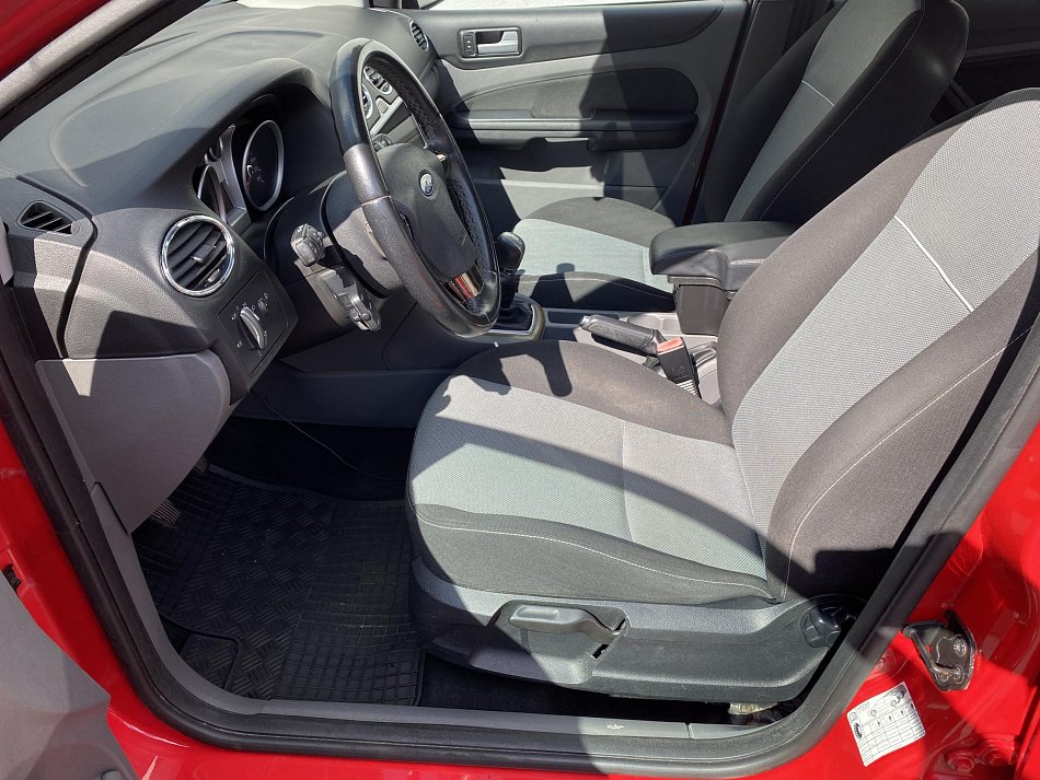 Ford Focus 1.6 16V Trend