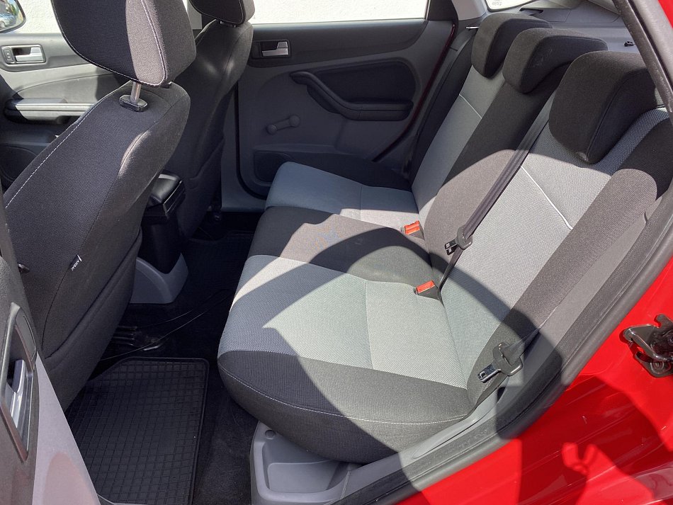 Ford Focus 1.6 16V Trend