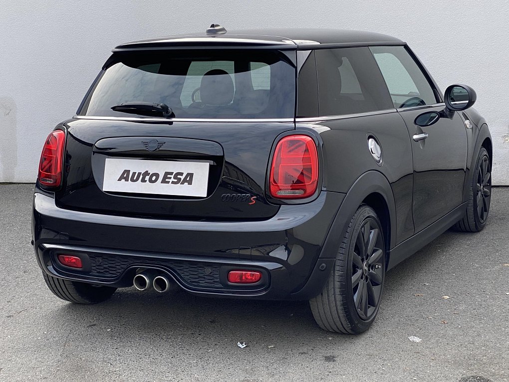 Mini Cooper S 2.0i 