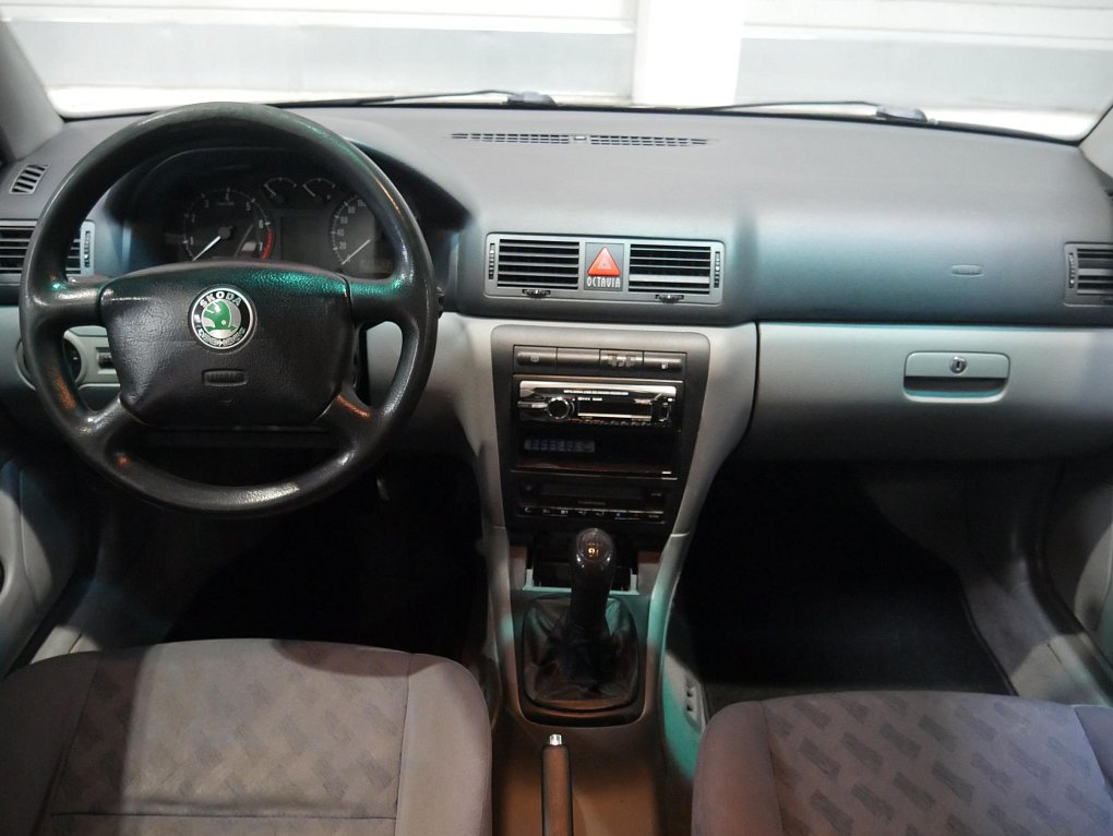 Škoda Octavia 1.8T 