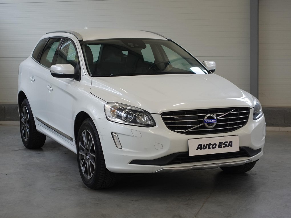 Volvo XC60 2.4D5 Summum AWD