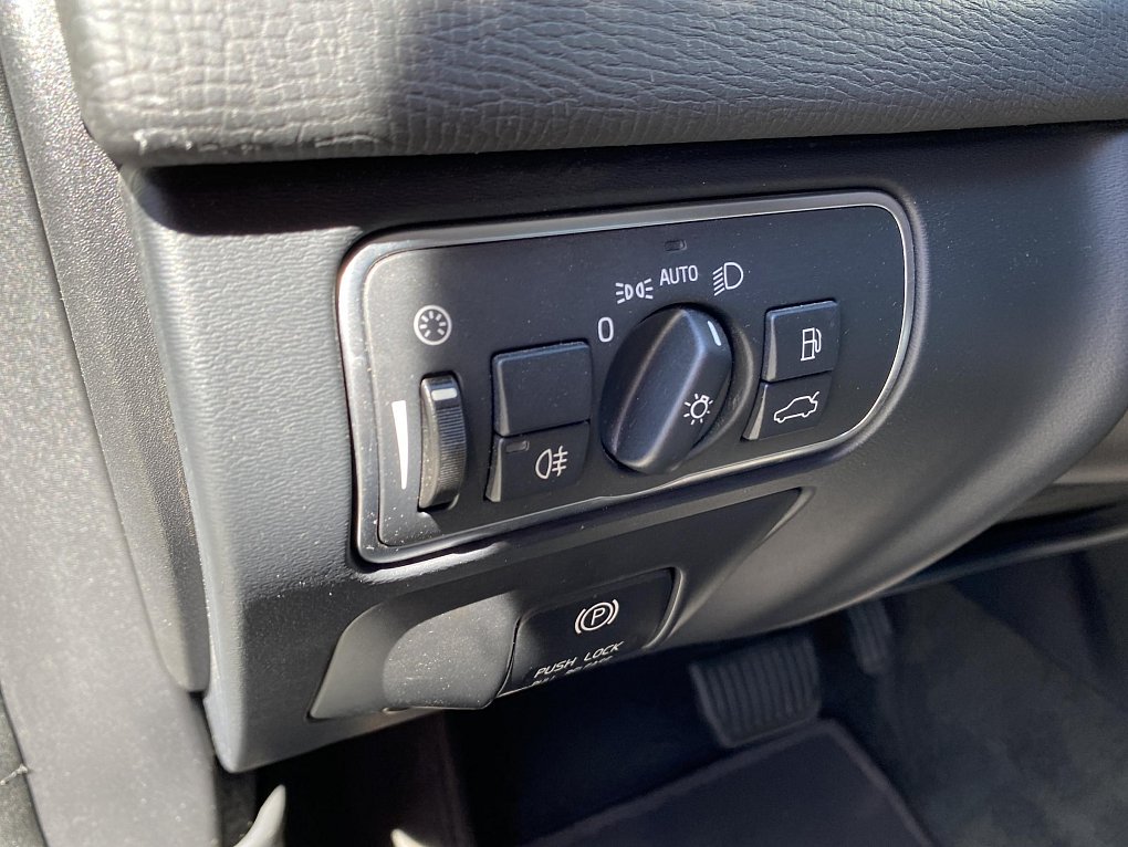 Volvo XC60 2.4D5 Summum AWD