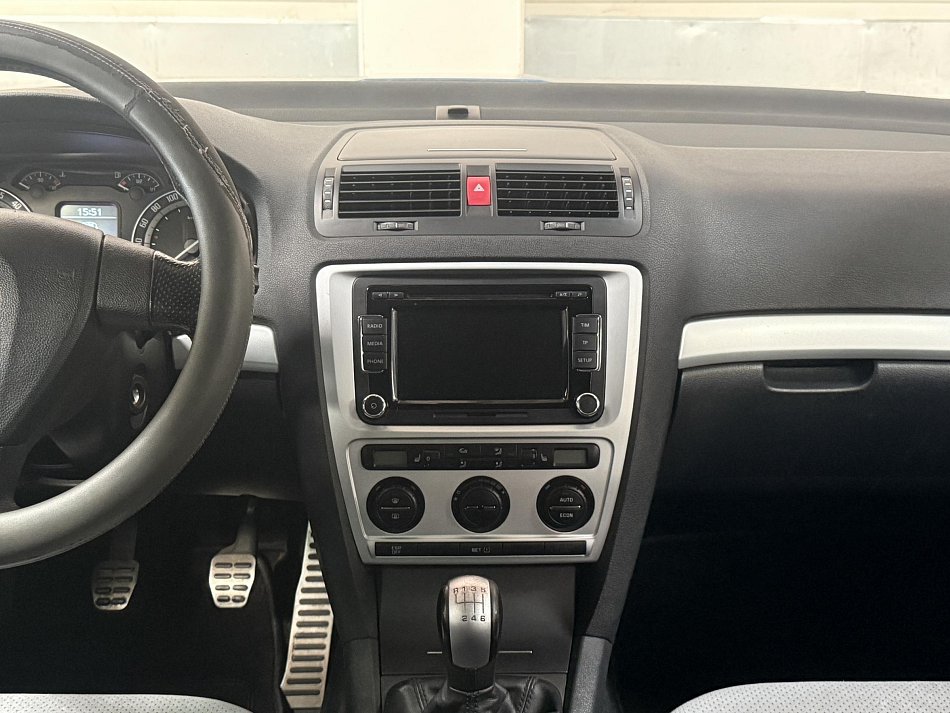 Škoda Octavia II 2.0 TDi 