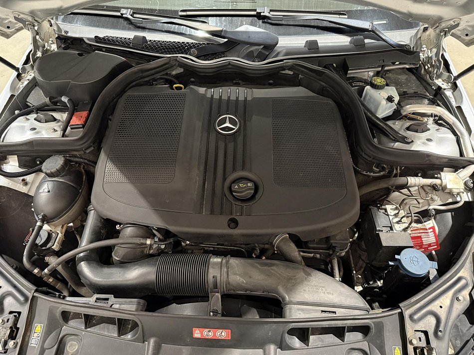Mercedes-Benz Třída C 2.2CDi  C180