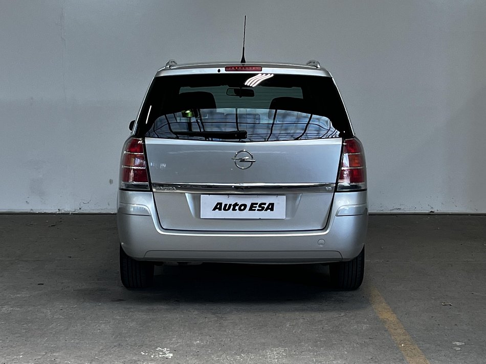 Opel Zafira 1.8i 